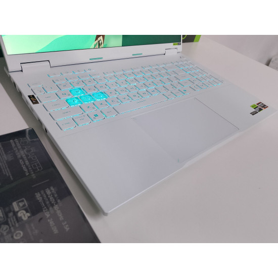 Игровой Ноутбук ASUS TUF GAMING 16 2K/WQXGA 2560x1600 165Hz/Ryzen AI 9 HX 370/RTX 5070 (8 GB)/16 GB DDR5/SSD - 1 TB (M2)