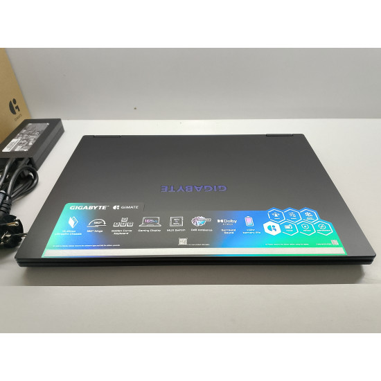 Игровой Ноутбук GIGABYTE GAMING A16/16" IPS 165Hz/Ryzen 7 260/RTX 5050 (8 GB)/16 GB DDR5/SSD - 512 GB (M2)