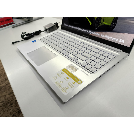 Ноутбук ASUS VivoBook 15/Intel Core i3-1215U/Intel UHD Graphics/8 GB DDR5/SSD-512 GB (M2)