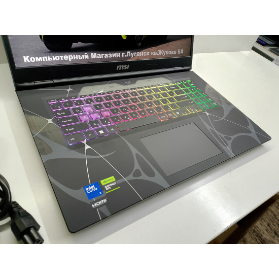 Игровой Ноутбук MSI CYBORG 17/144Hz/Core 5 210H/RTX 5050/16GB/SSD-512GB