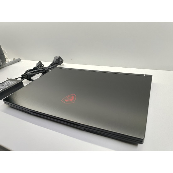 Игровой Ноутбук MSI Thin/ i5-12450H/RTX 3050/16GB DDR4/SSD-512GB