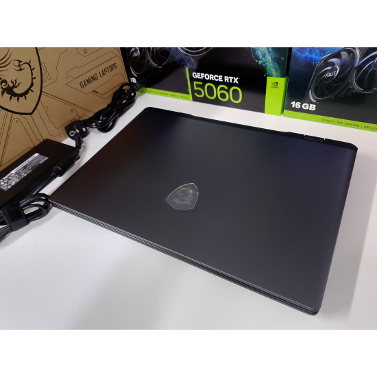 MSI CROSSHAIR A16 HX 2K/Ryzen 9 7945 HX/RTX 5070 (8 GB)/32 GB DDR5/SSD - 1TB (M2)