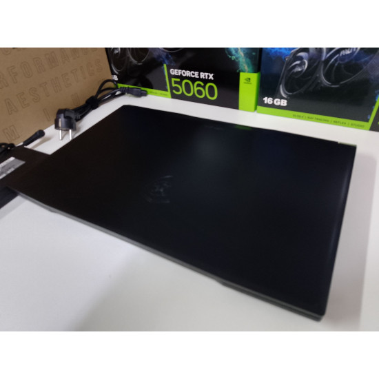 Игровой Ноутбук MSI Katana 17 B12V/i5-12450H/RTX 4050/16 GB DDR5/SSD - 1 TB