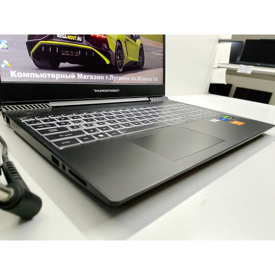 Игровой Ноутбук THUNDEROBOT 911 D/15.6 IPS/i5-11260H/GTX 1650 (4 GB)/8 GB DDR4/SSD - 256 GB (M2)