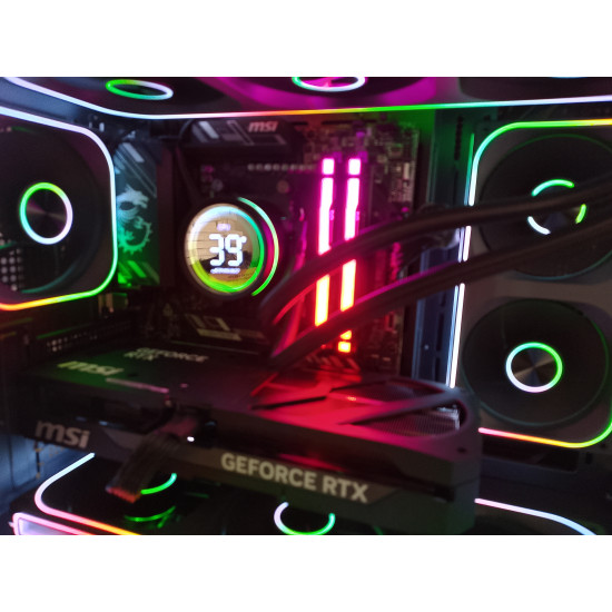 Игровой ПК MSI GAMING PRO WI-FI/Ryzen 7 9700X/B850M Gaming Plus WI-FI/5070 (12 GB)/16 GB DDR5/SSD - 512 GB (M2)